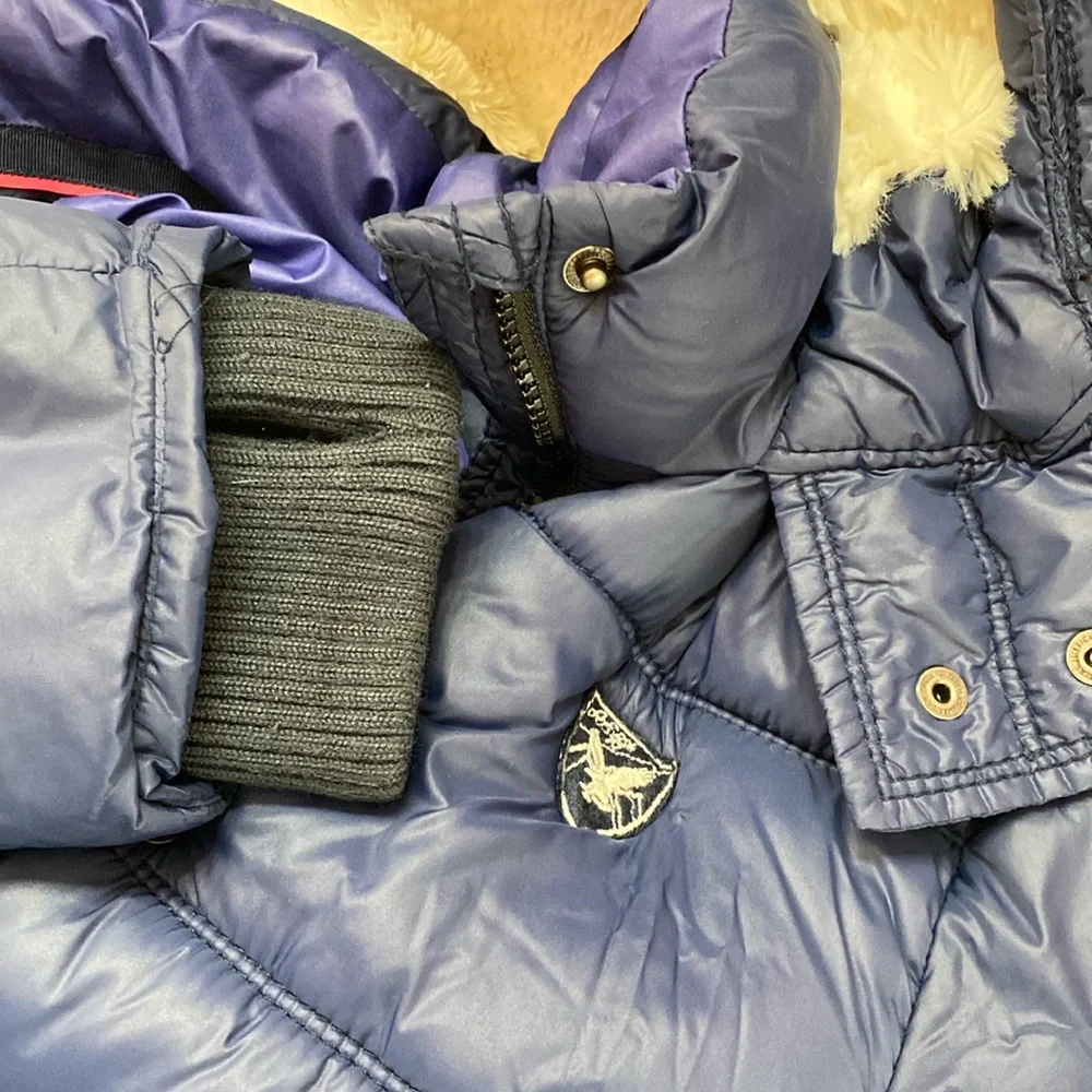 Jacket - Picture 10 of 12